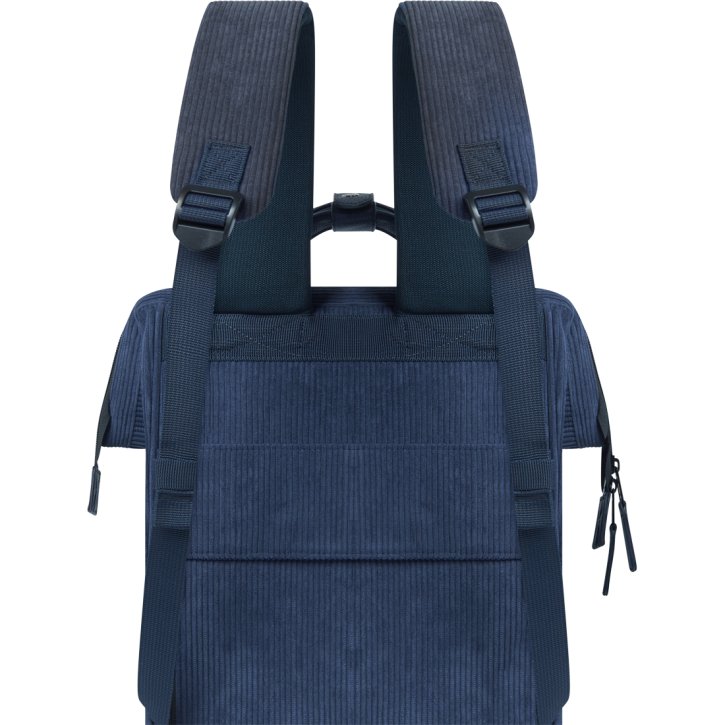 CABAIA Adventurer M Indianapolis Day Pack dark blue